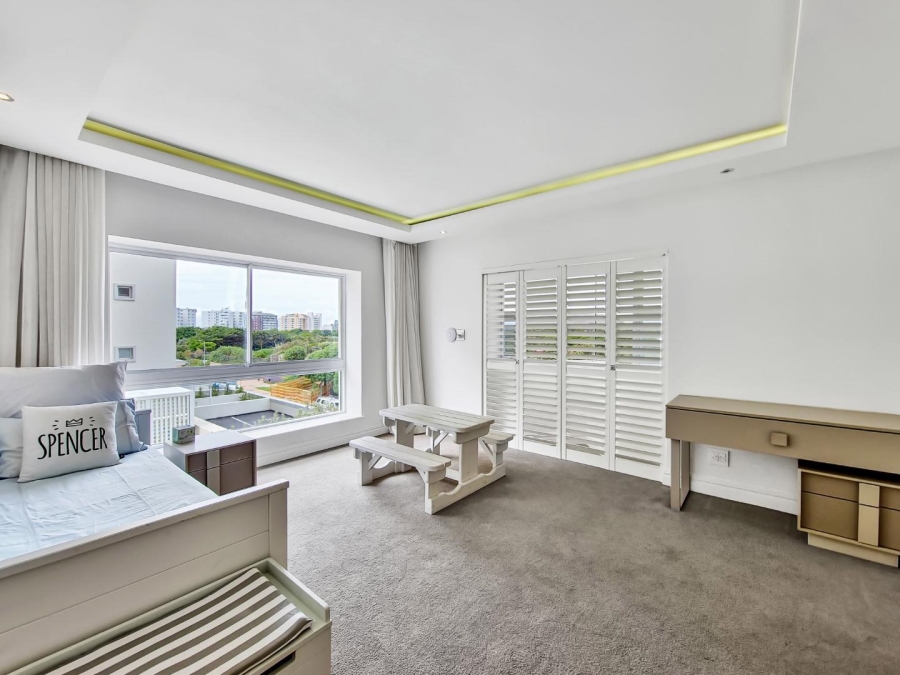 4 Bedroom Property for Sale in Mouille Point Western Cape